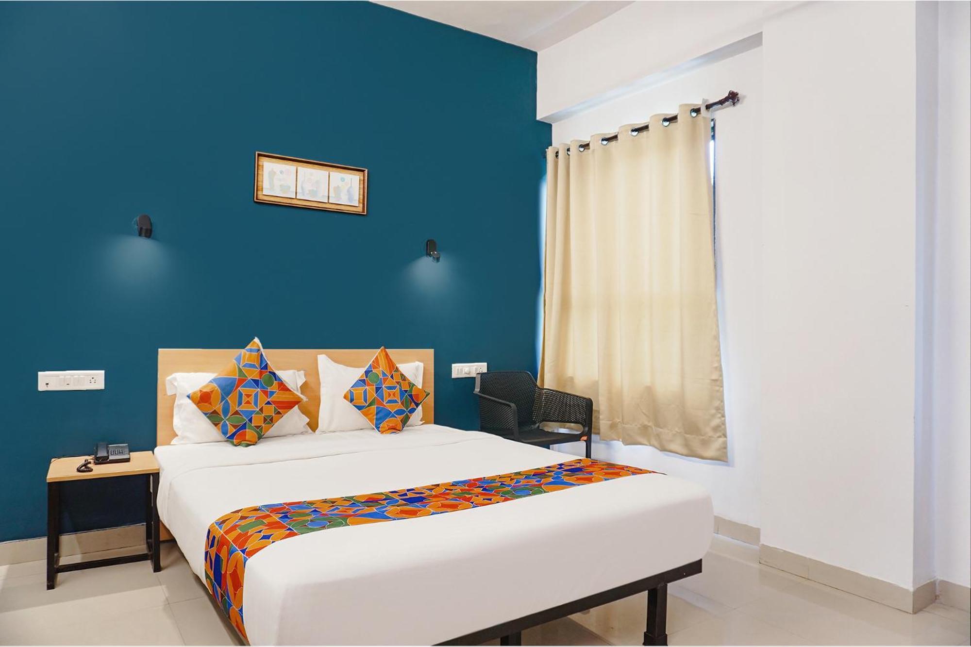 Fabhotel Aura Homes - Nr Khandoba Mandir Pimpri-Chinchwad Exterior foto
